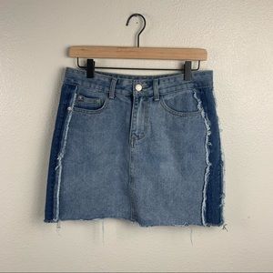 CHELSEA & VIOLET 2 TONED JEAN SKIRT